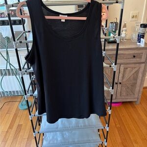 LuLaRoe Black Boxy Sleeveless Tank Top